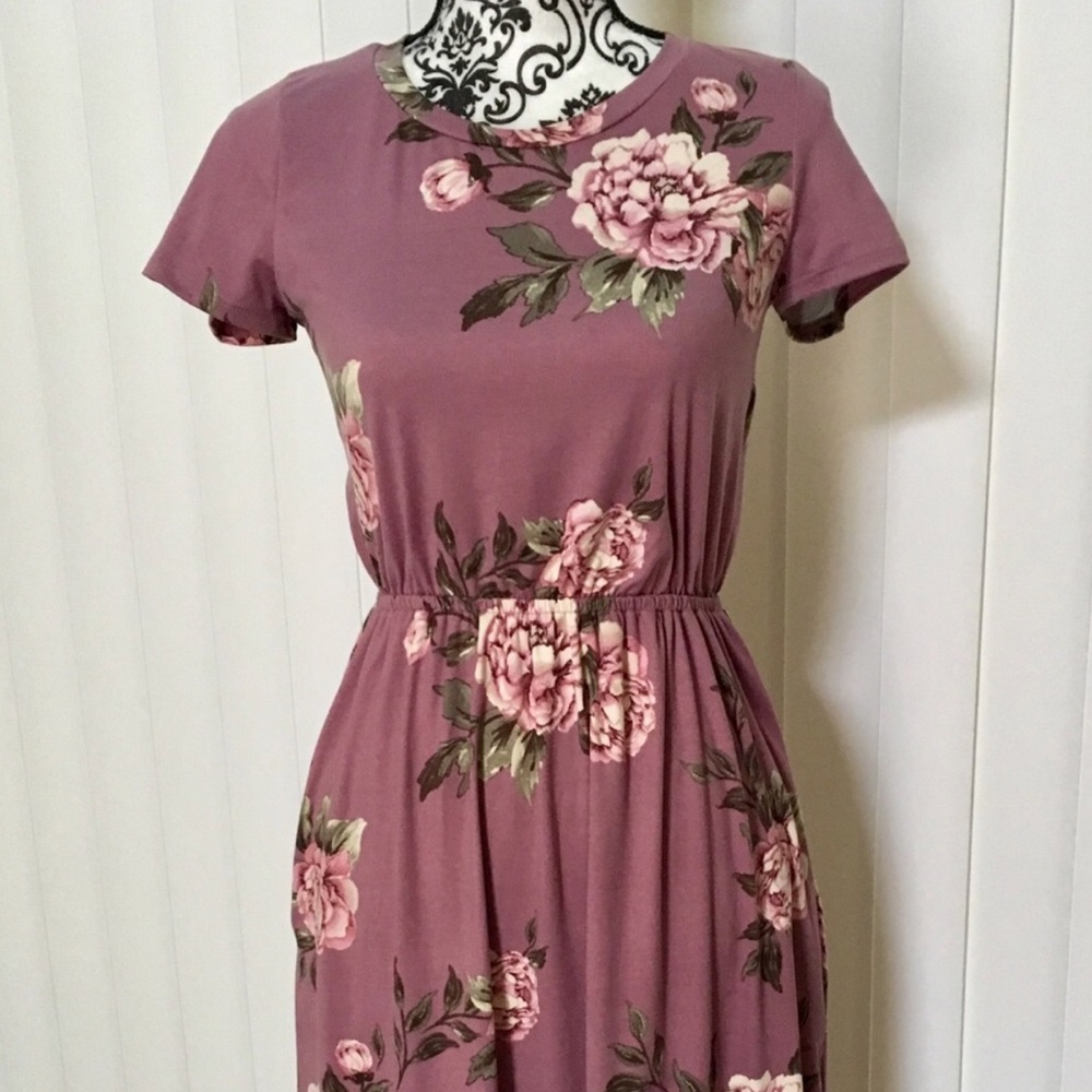Mauve Reborn J Floral Midi Dress